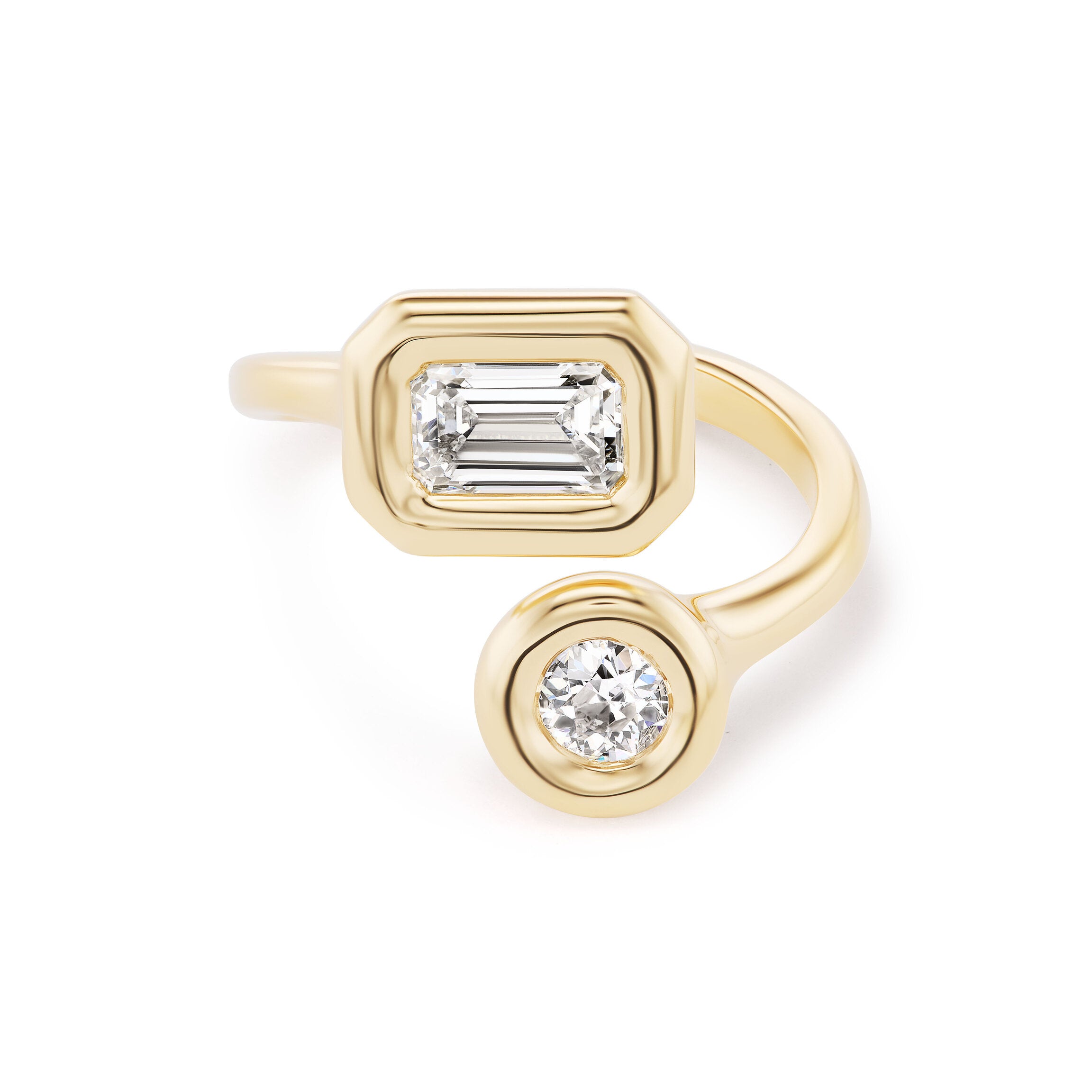 One-of-a-Kind Emerald-Cut and Round Moi Et Toi Ring