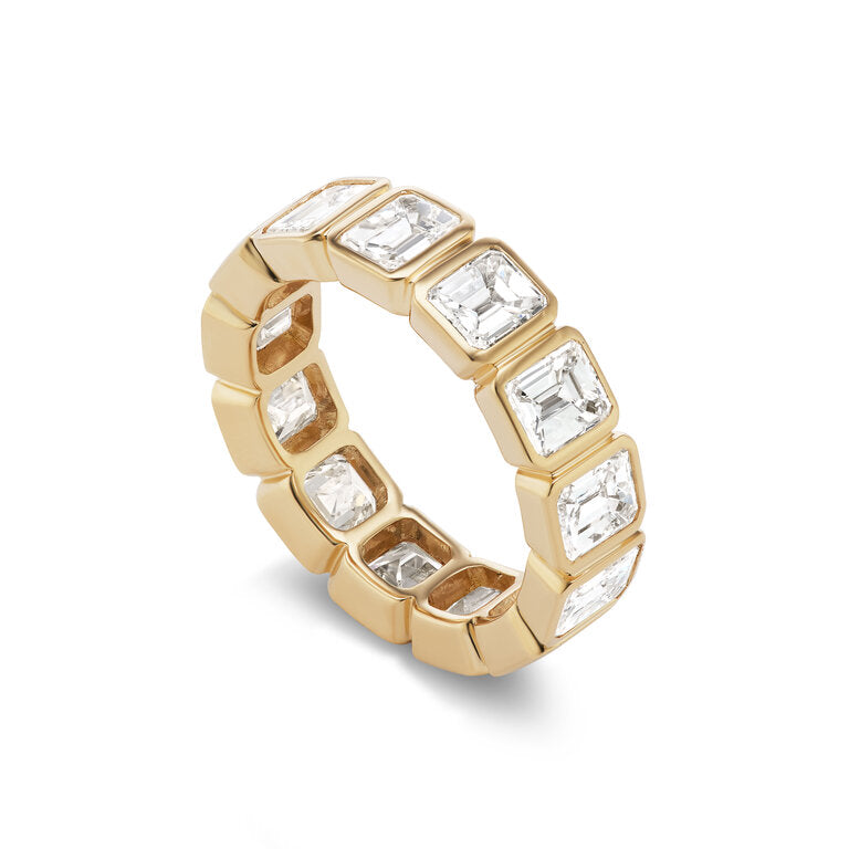Emerald-Cut Diamond Bezel Band